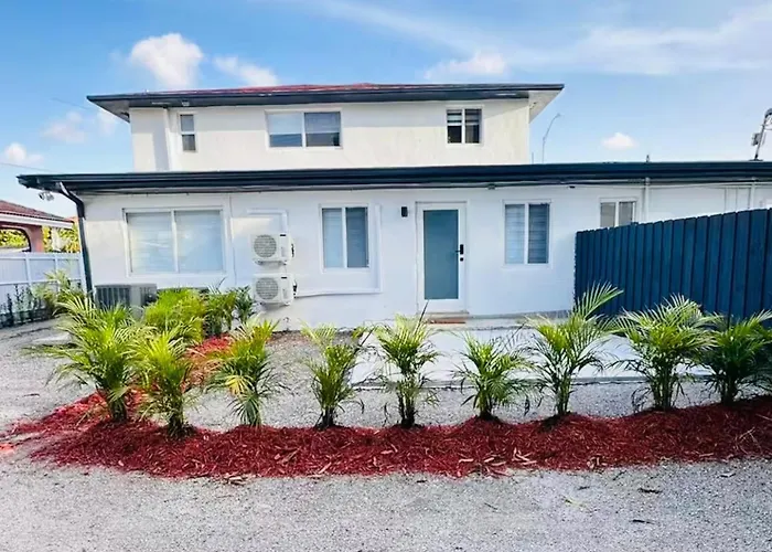 Stylish 1Br Near Miami Airport & Port!